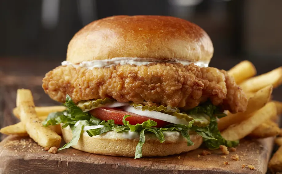 Crispy Buttermilk Chicken Sandwich of Longhorn menu with price and image