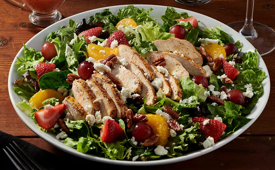 Grilled Chicken & Strawberry Salad of Longhorn with image and price